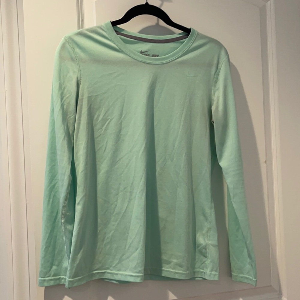 Nike long sleeve dri fit